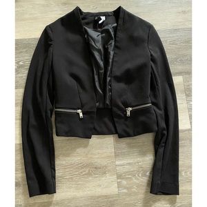 Crop blazer